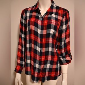 Tommy Hilfiger classic plaid shirt with roll sleeves size Medium